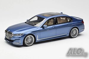 BMW Alpina B7 от 2022 - мащаб 1:18 на GT-Spirit моделът е нов в кутия