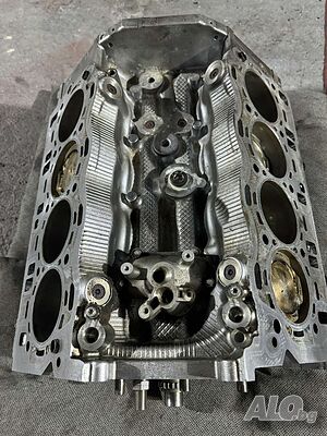 Окомплектован блок за BMW M5 M6 M8 X5M X6M S63TU S63 S63B44B 20016-2019