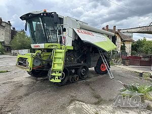 Комбайн CLAAS LEXION 570TT