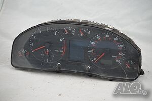 Табло Километраж за Audi A4 8D0919930J, 8D0 919 930 J, 110.008.886/005