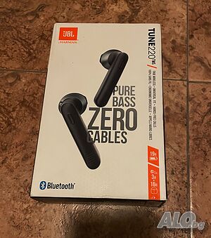 Аудио слушалки JBL Tune 220TWS, Безжични, In-Ear, JBL Pure Bass Sound, Bluetooth True Wireless, Hand