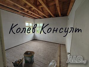 Продавам къща в с. Крепост