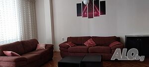 Тристаен апартамент в кв. Каменица 2