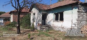 къща с двор в село езерово на 32 км от хасково и пловдив - се продава изгодно