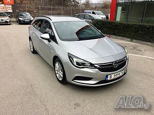 Opel Astra К Touring под наем