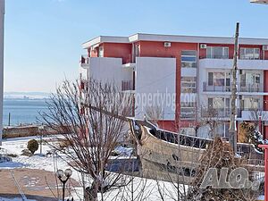 Двустаен апартамент в комплекс Привиледж Форт бич (Privilege Fort Beach), Елените
