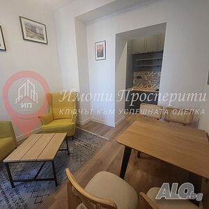 Отдава под наем тристаен апартамент, гр. София, кв. Център, 900 EUR