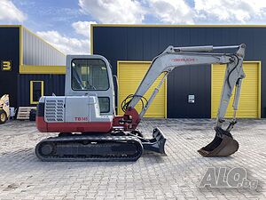 Мини багер 4700кг Takeuchi TB145