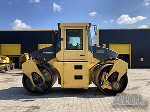 Валяк - двубандажен 12000кг Bomag BW174