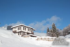 Вила в село Проглед на 4 км от Пампорово