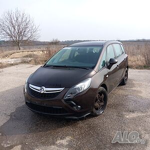 Opel Zafira C Tourer 2,0 CDTI B20DTH 2015/ Опел Зафира C Турер дизел кафява на части