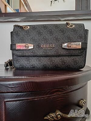 Чанта Guess