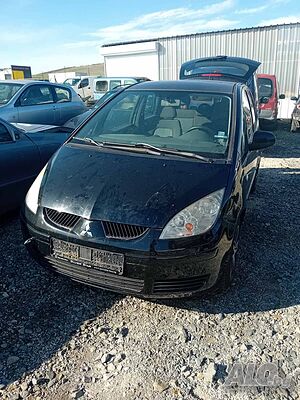 Mitsubishi Colt 1.5 бензин 2007 година 95 к. с на части