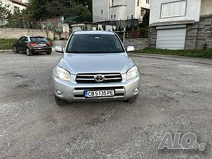 Toyota Rav 4 2.2 136кс. 2007г