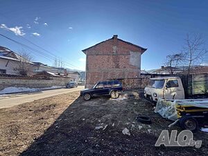 Парцел в регулация в центъра на с. Бачево