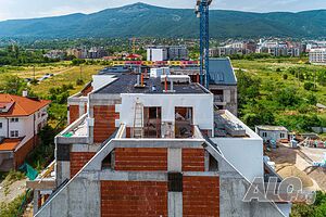 Тристаен апартамент с гледка към Витоша в ”Манастирски ливади”