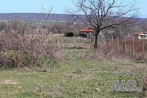 Отличен парцел с добра гледка към морето в село Приселци