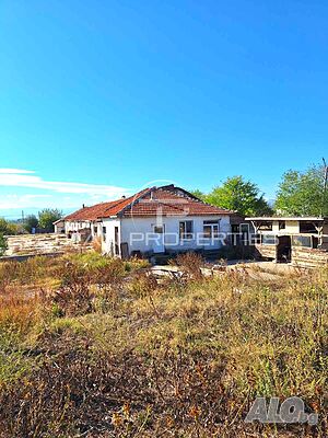 Промишлено помещение в село Богданица