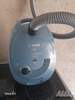 Прахосмукачка Bosch 2200 W