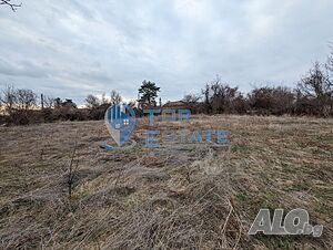 Парцел в регулация в село Орловец