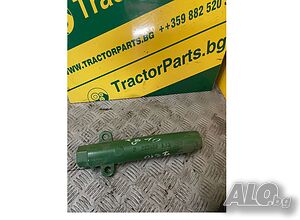 Средна част за трета точка - John Deere 6000, 6010, 7000, 7030, 8000