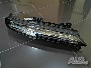 Десен Горен Фар BMW G70 i7 Crystal Swarovski Кристал Сваровски 9879936