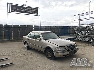 Mercedes C250TD 150кс на части