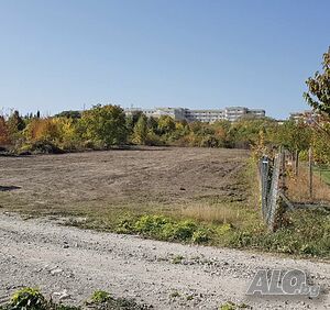 Парцел за продажба- Атюрен