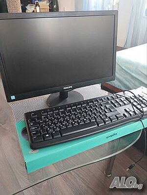 Монитор Philips 203V + Клавиатура Logitech K 120. В безупречно състояние!