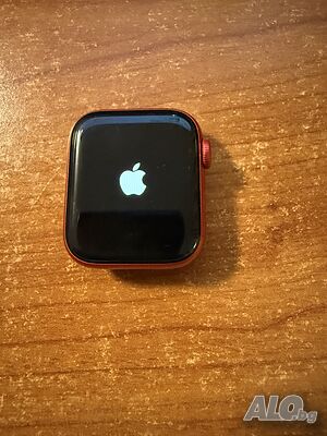 Смарт часовник Apple - Watch Series 6, 40mm, червен