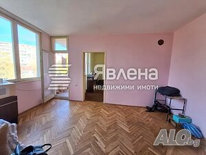 Тристаен апартамент в Граф Игнатиев