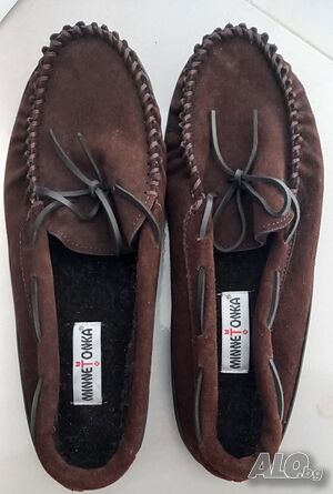 Кожени мокасини Minnetonka номер 47